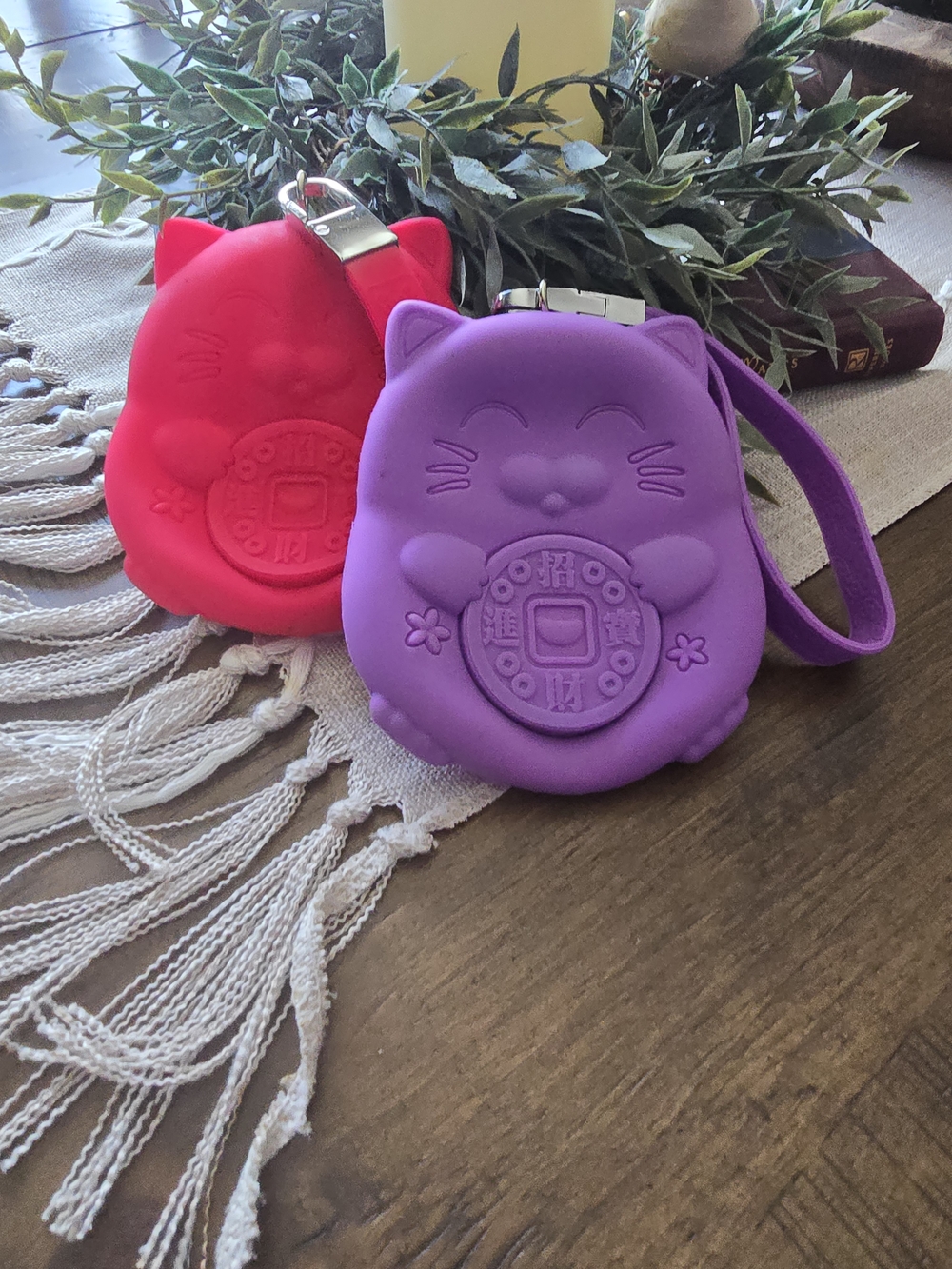 2pc Set Maneki Neko Lucky Purple And Red Cute Silicone Coin Purse for Kids